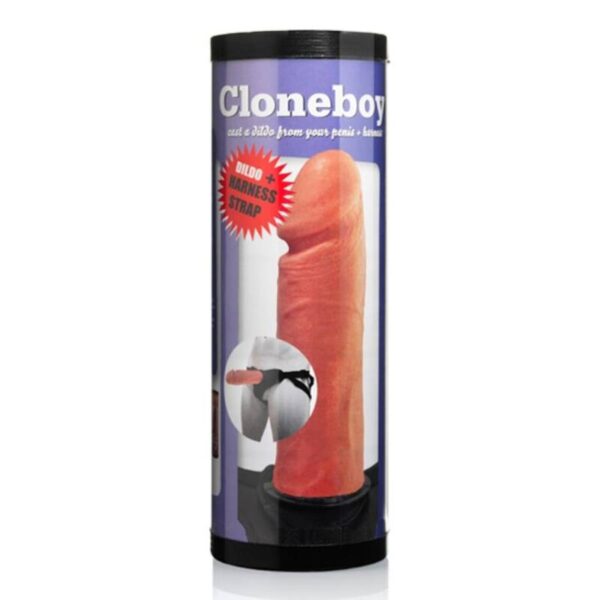 CLONEBOY – DILDO E ALÇA DE ARNÊS